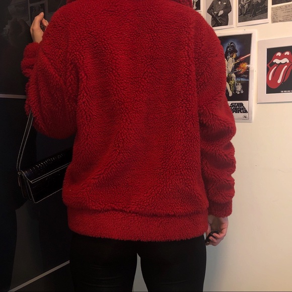 Red fuzzy coat - Picture 2 of 3